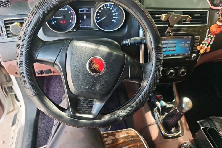 Used FORTHING Joyear X5 2016 1.6L Manual Luxury Edition Steering Wheel
