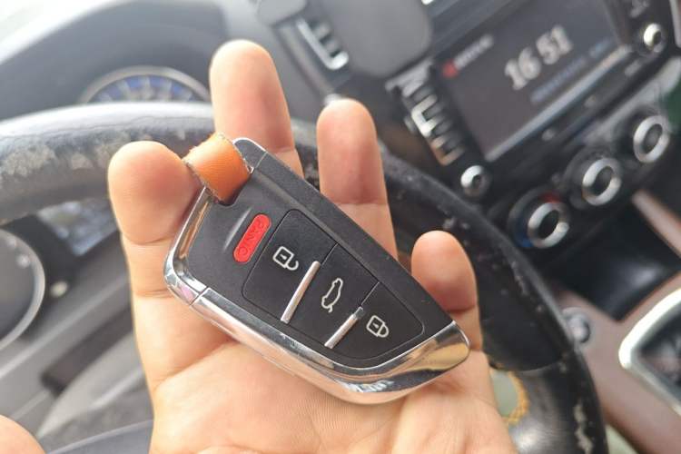 Used FORTHING Joyear X5 2016 1.6L Manual Luxury Model Vehicle Key