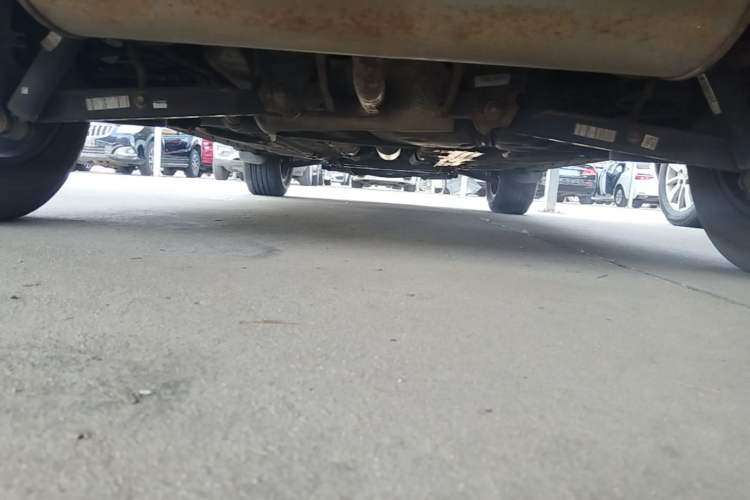Used FORTHING Joyear X5 2017 1.6L CVT Luxury Model Chassis Rear