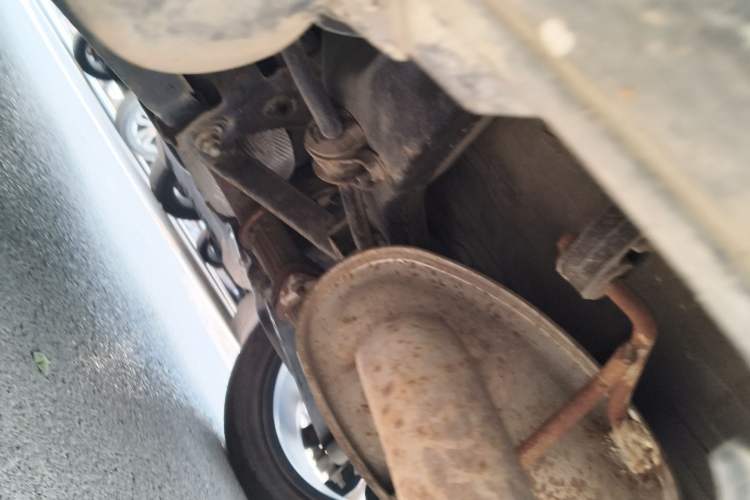 Used FORTHING Joyear X5 2017 Jingxiang Series 1.5T CVT Luxury Model Chassis Rear Left