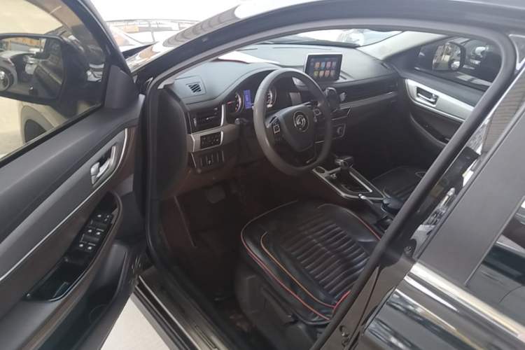 Used FORTHING Joyear X5 2017 1.6L CVT Luxury Model Driver Seat