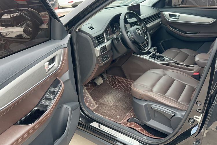 Used FORTHING Joyear X5 2017 Jingxiang Series 1.5T CVT Luxury Model Driver Seat