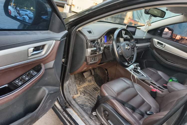Used FORTHING Joyear X5 2017 Jingxiang Series 1.5T CVT Luxury Model Driver Seat