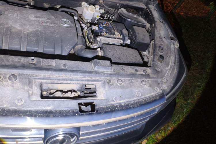 Used FORTHING Joyear X5 2017 Jingxiang Series 1.5T CVT Luxury Model Engine Bay Left