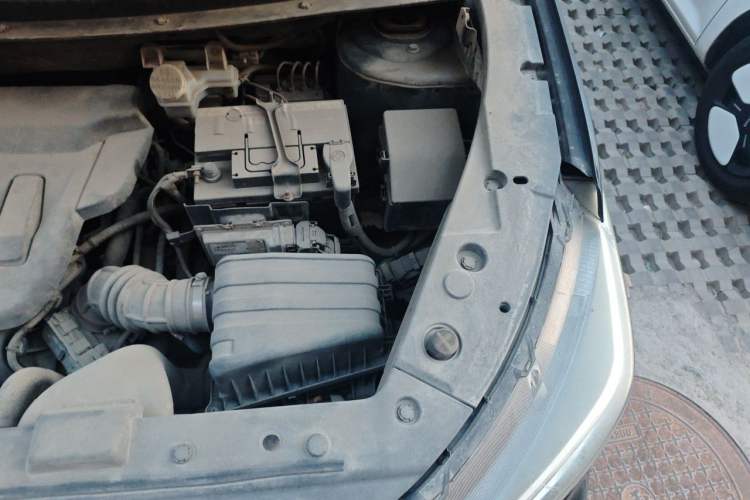 Used FORTHING Joyear X5 2017 2.0L Manual Luxury Version Engine Bay Left