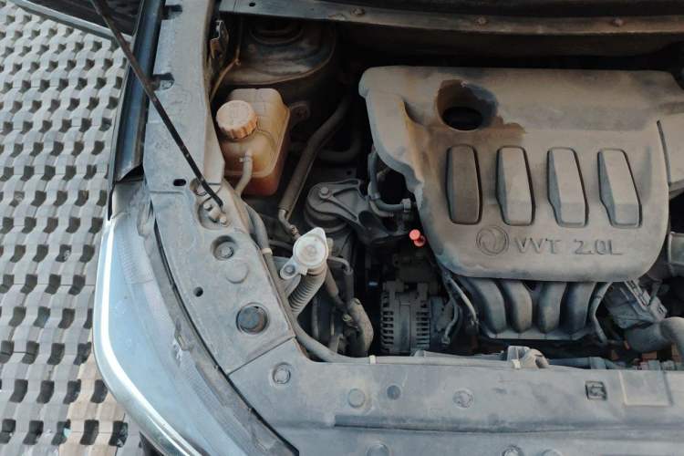Used FORTHING Joyear X5 2017 2.0L Manual Luxury Version Engine Bay Right