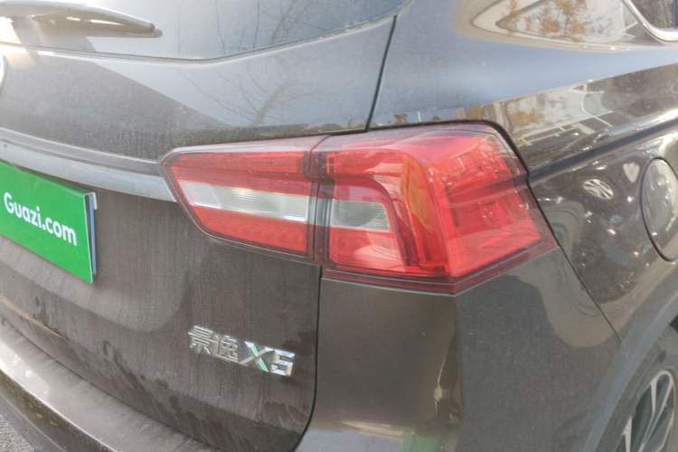 Used FORTHING Joyear X5 2017 Jingxiang Series 1.5T CVT Luxury Model Exterior 6