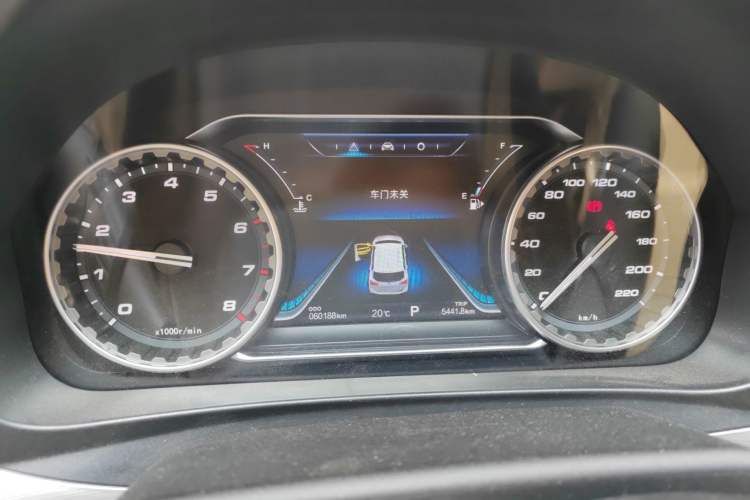 Used FORTHING Joyear X5 2017 Jingxiang Series 1.5T CVT Luxury Model Instrument Cluster
