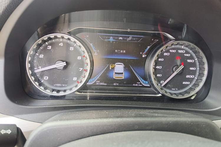 Used FORTHING Joyear X5 2017 Jingxiang Series 1.5T Manual Luxury Model Instrument Cluster