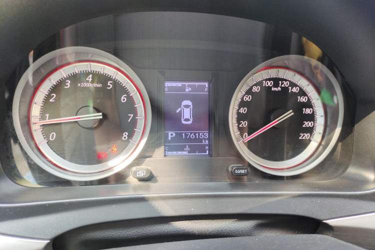 Used FORTHING Joyear X5 2017 1.6L CVT Luxury Model Instrument Cluster