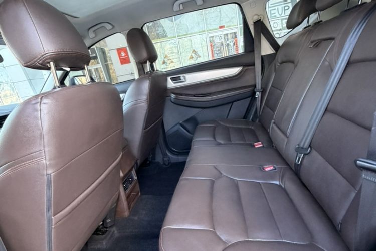 Used FORTHING Joyear X5 2017 Jingxiang Series 1.5T CVT Luxury Model Interior 2