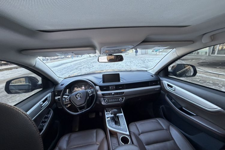 Used FORTHING Joyear X5 2017 Jingxiang Series 1.5T CVT Luxury Model Interior 3