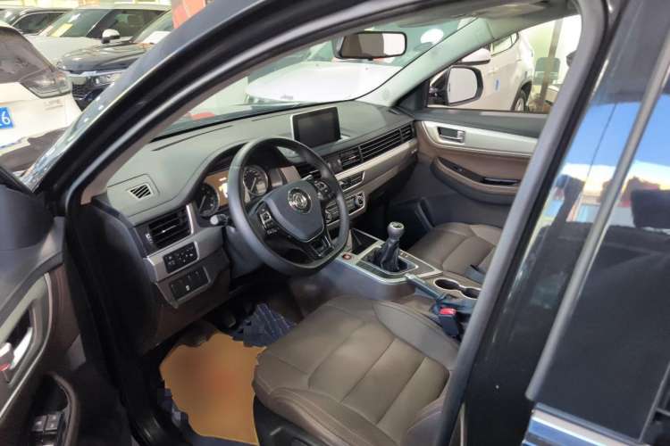 Used FORTHING Joyear X5 2017 Jingxiang Series 1.5T Manual Luxury Model Left Front Seat