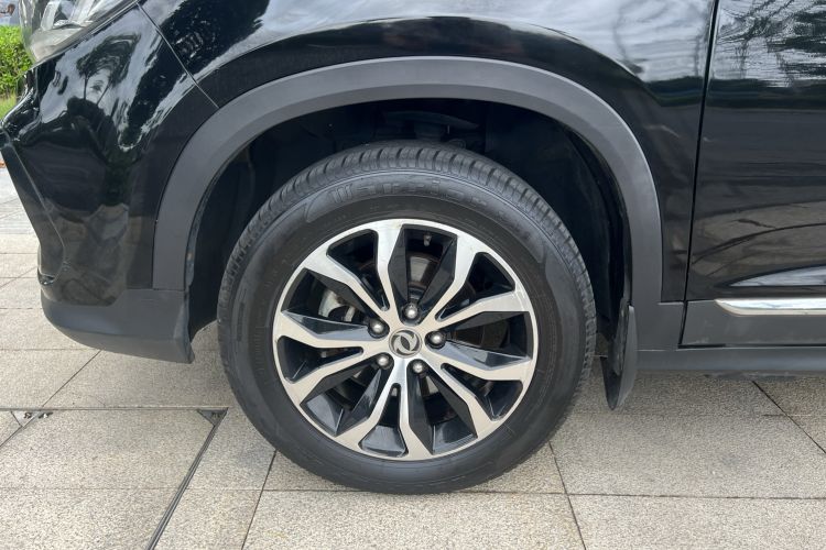 Used FORTHING Joyear X5 2017 1.6L CVT Luxury Model Left Front Wheel Hub