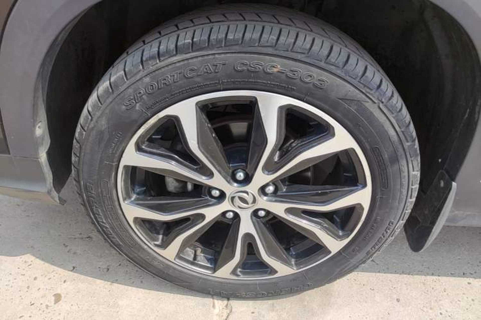 Used FORTHING Joyear X5 2017 Jingxiang Series 1.5T CVT Luxury Model Left Front Wheel Hub