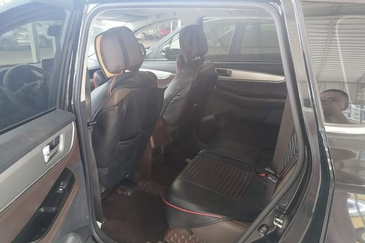 Used FORTHING Joyear X5 2017 1.6L CVT Luxury Model Left Rear Seat