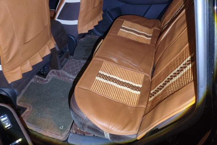 Used FORTHING Joyear X5 2017 Jingxiang Series 1.5T CVT Luxury Model Left Rear Seat