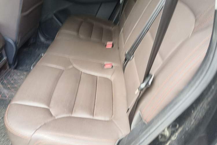 Used FORTHING Joyear X5 2017 Jingxiang Series 1.5T Manual Luxury Model Left Rear Seat