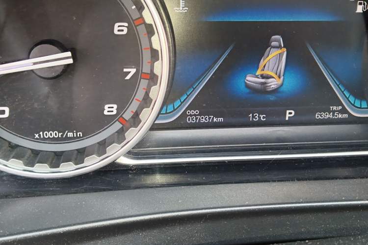 Used FORTHING Joyear X5 2017 Jingxiang Series 1.5T CVT Luxury Model Odometer Close Up