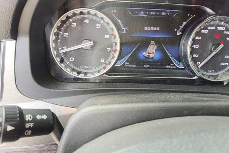 Used FORTHING Joyear X5 2017 Jingxiang Series 1.5T Manual Luxury Model Odometer Close Up