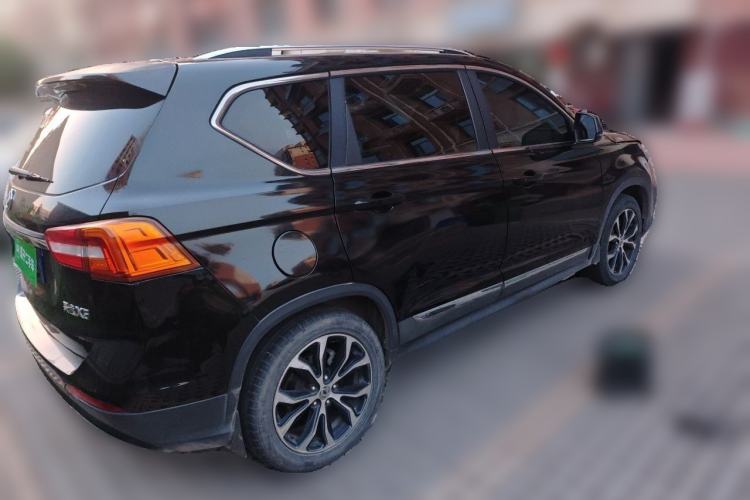Used FORTHING Joyear X5 2017 2.0L Manual Luxury Version Rear Right 45 Deg