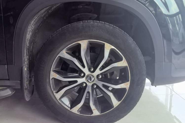 Used FORTHING Joyear X5 2017 Enjoy Series 1.6L CVT Luxury Model Right Rear Wheel Hub