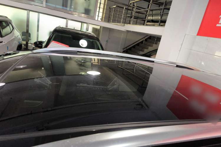 Used FORTHING Joyear X5 2017 Jingxiang Series 1.5T Manual Luxury Model Roof