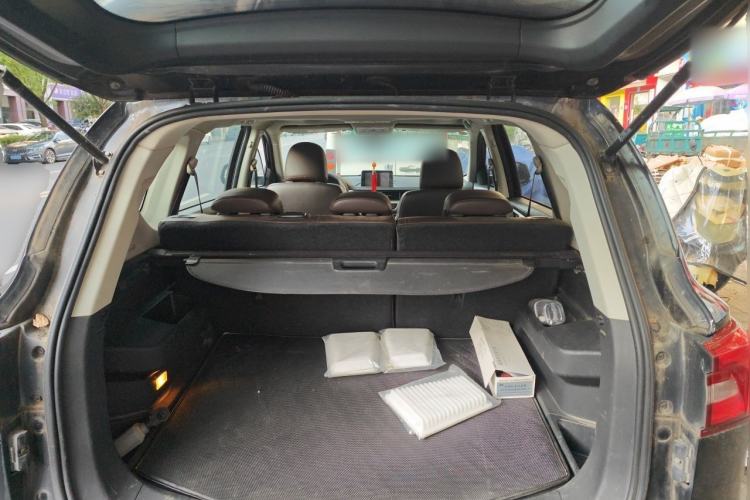 Used FORTHING Joyear X5 2017 1.6L CVT Luxury Model Trunk