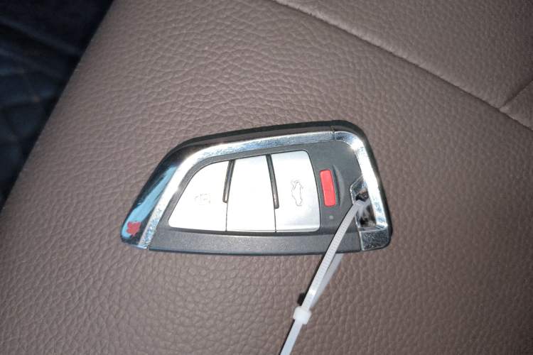 Used FORTHING Joyear X5 2017 Jingxiang Series 1.5T Manual Luxury Model Vehicle Key