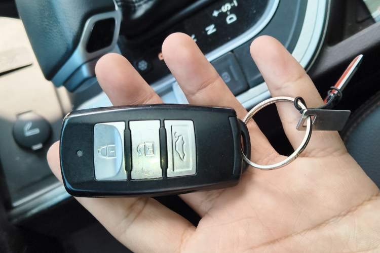 Used FORTHING Joyear X5 2017 Jingxiang Series 1.5T CVT Luxury Model Vehicle Key