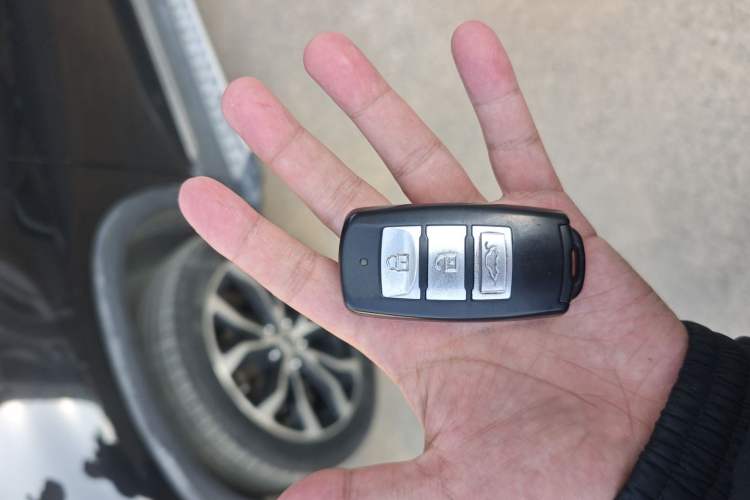 Used FORTHING Joyear X5 2017 Jingxiang Series 1.5T CVT Luxury Model Vehicle Key