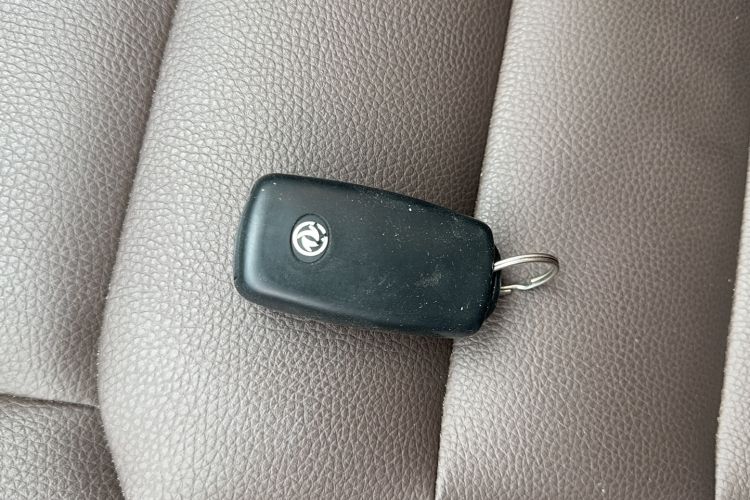 Used FORTHING Joyear X5 2017 Jingxiang Series 1.5T CVT Luxury Model Vehicle Key