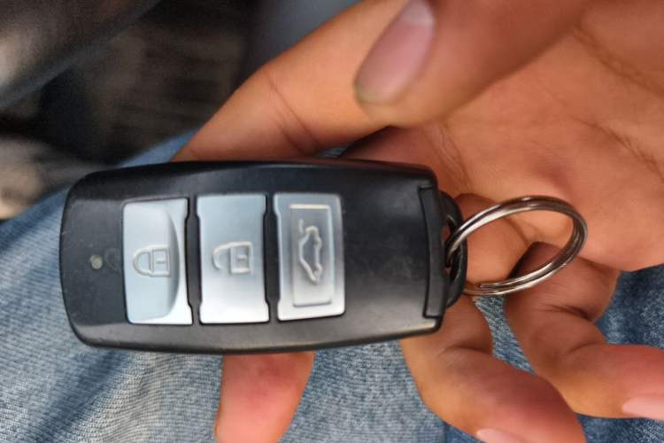 Used FORTHING Joyear X5 2017 Jingxiang Series 1.5T CVT Luxury Model Vehicle Key