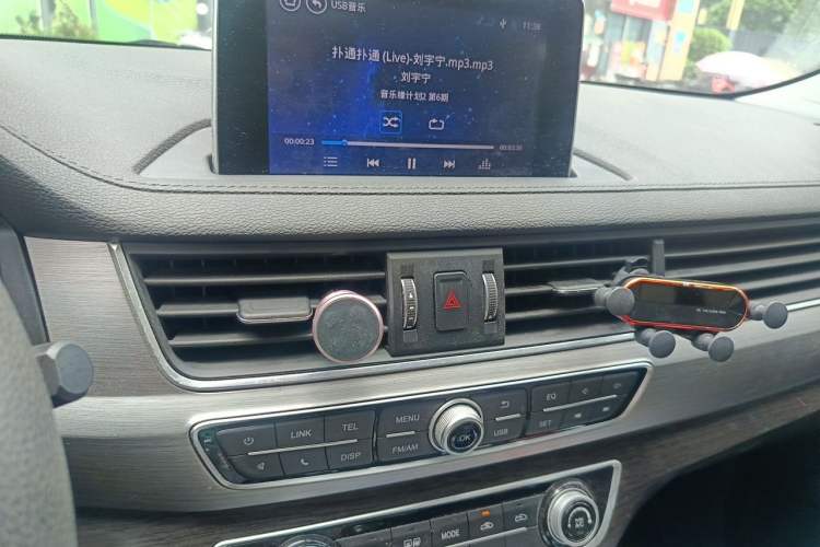 Used FORTHING Joyear X5 2017 Jingxiang Series 1.5T CVT Luxury Model Audio And AC Panel