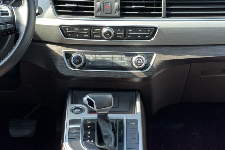 Used FORTHING Joyear X5 2017 Jingxiang Series 1.5T CVT Smart Connectivity Model Audio And AC Panel