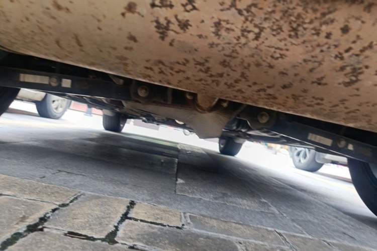Used FORTHING Joyear X5 2017 Jingxiang Series 1.5T CVT Luxury Model Chassis Rear