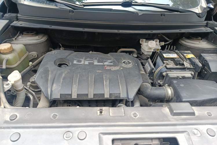 Used FORTHING Joyear X5 2017 Jingxiang Series 1.5T CVT Luxury Model Engine Bay