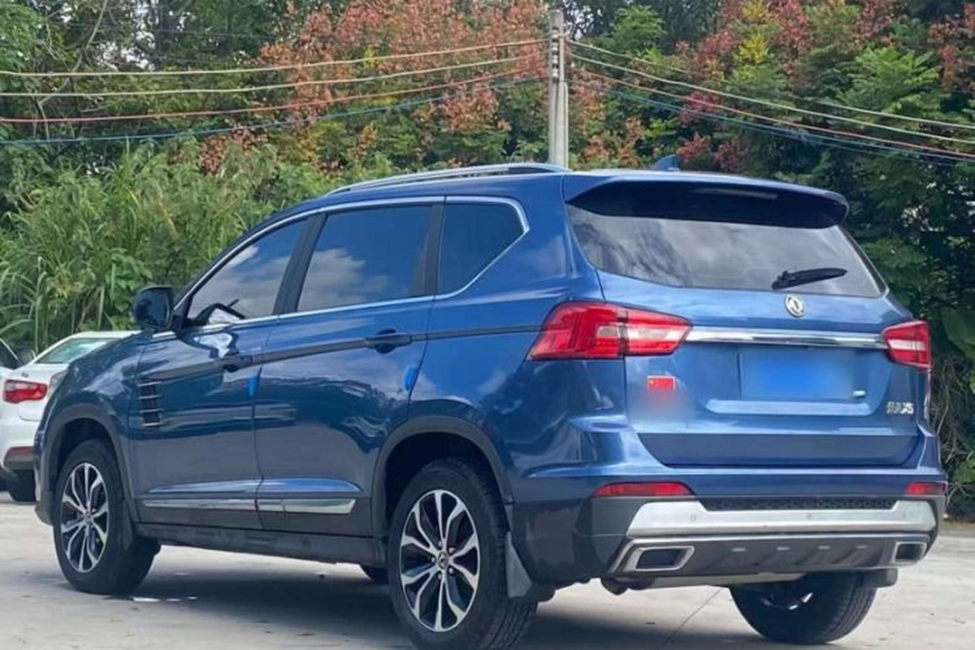 Used FORTHING Joyear X5 2017 1.6L CVT Luxury Model Exterior 1