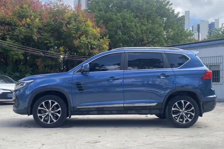 Used FORTHING Joyear X5 2017 1.6L CVT Luxury Model Exterior 6