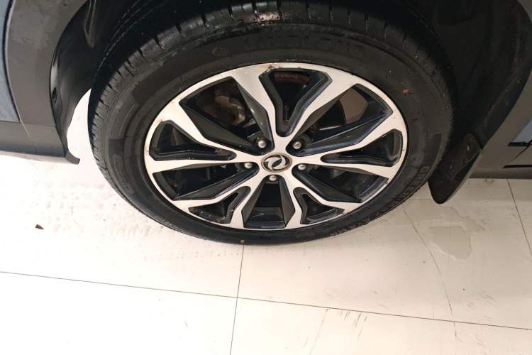 Used FORTHING Joyear X5 2017 Jingxiang Series 1.5T CVT Luxury Model Exterior 7