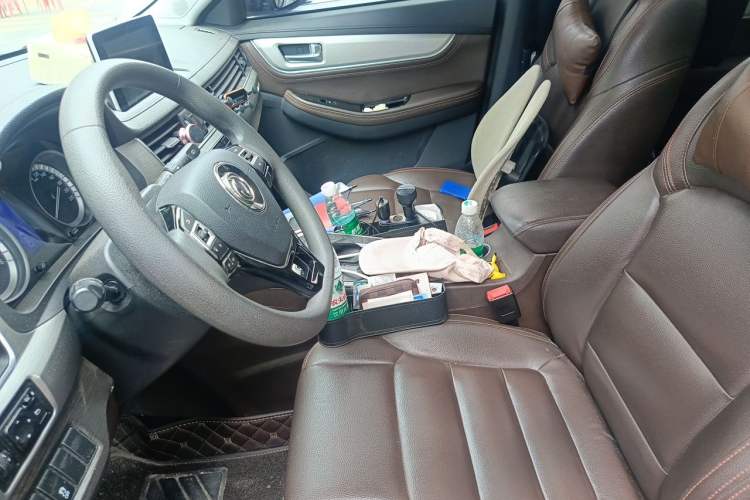 Used FORTHING Joyear X5 2017 Jingxiang Series 1.5T CVT Luxury Model Left Front Seat