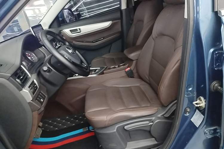 Used FORTHING Joyear X5 2017 Jingxiang Series 1.5T CVT Luxury Model Left Front Seat