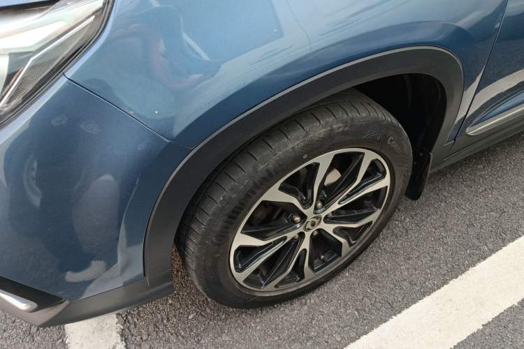 Used FORTHING Joyear X5 2017 Jingxiang Series 1.5T CVT Smart Connectivity Model Left Front Wheel Hub