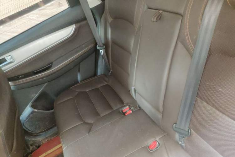 Used FORTHING Joyear X5 2017 1.6L Manual Luxury Model Left Rear Seat