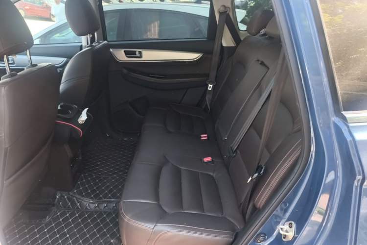 Used FORTHING Joyear X5 2017 Jingxiang Series 1.5T CVT Luxury Model Left Rear Seat