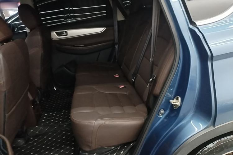 Used FORTHING Joyear X5 2017 Jingxiang Series 1.5T CVT Luxury Model Left Rear Seat