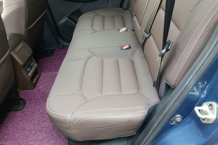 Used FORTHING Joyear X5 2017 Jingxiang Series 1.5T CVT Smart Connectivity Model Left Rear Seat