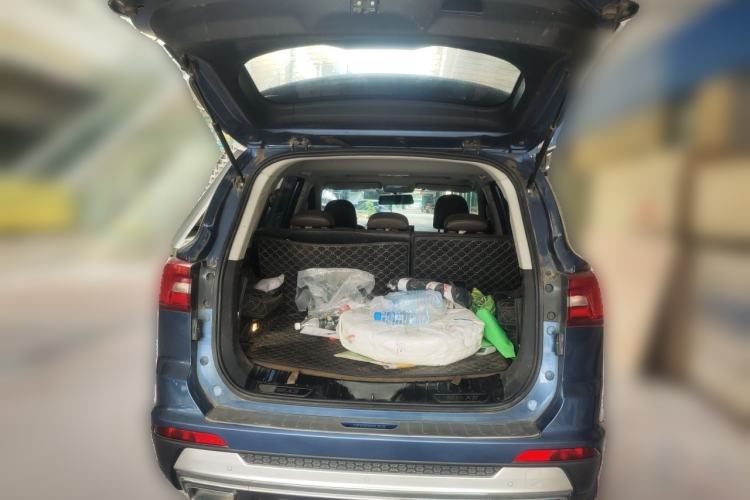 Used FORTHING Joyear X5 2017 1.6L Manual Luxury Model Trunk