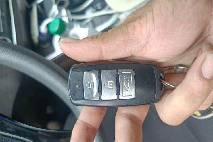 Used FORTHING Joyear X5 2017 Jingxiang Series 1.5T CVT Luxury Model Vehicle Key