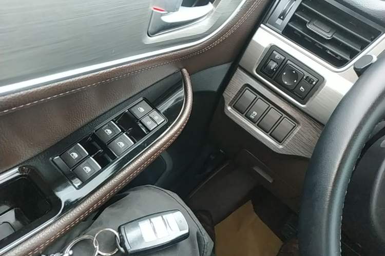 Used FORTHING Joyear X5 2017 Jingxiang Series 1.5T CVT Luxury Model Vehicle Key